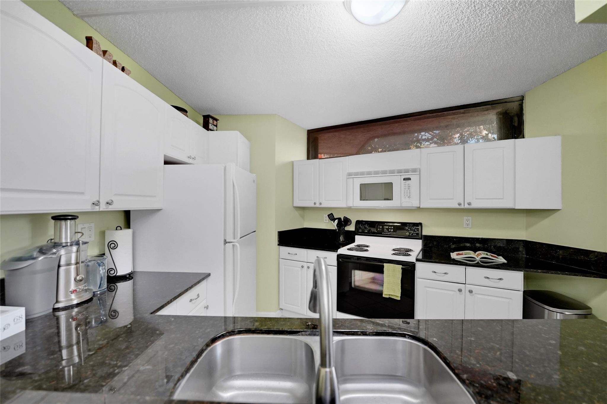 8267 Severn Drive, Unit C Boca Raton, FL 33433 - Photo 13 of 45 Photo 13