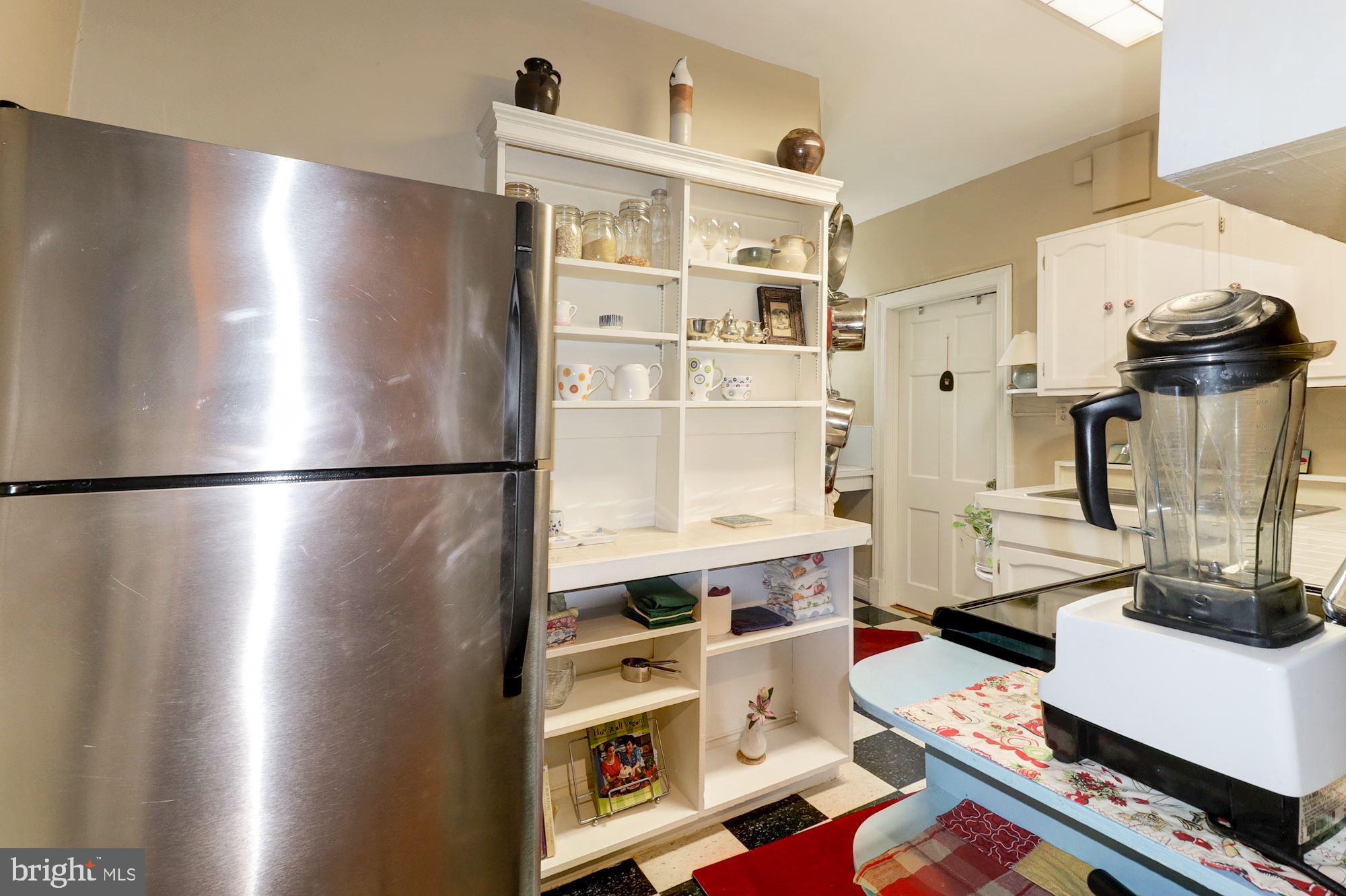 2801 Adams Mill Road Northwest, Unit 111 Washington, DC 20009 - Photo 19 of 24 Kitchen