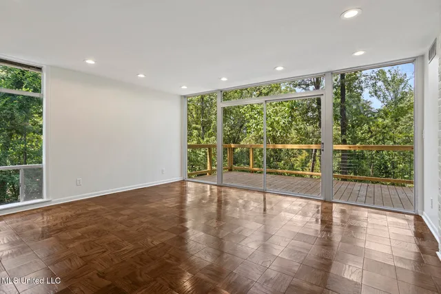 $415,000 | 221 West Virginia Drive, Clinton, MS 39056