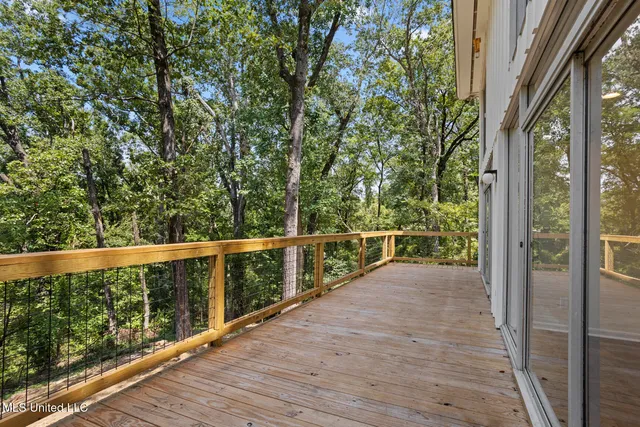 $415,000 | 221 West Virginia Drive, Clinton, MS 39056