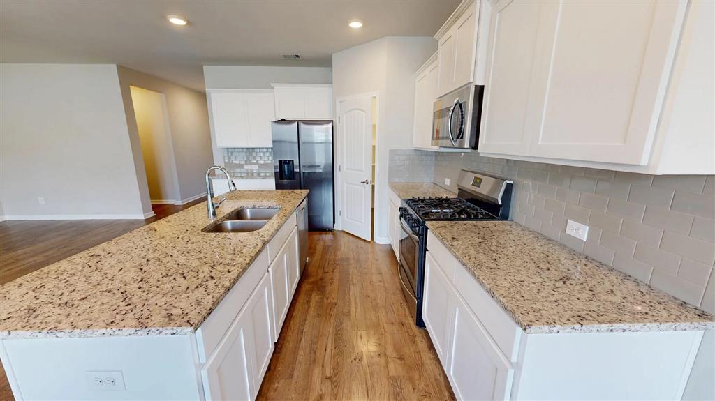 3139 Crest Lane Lake Charles, LA 70607 - Photo 4 of 21