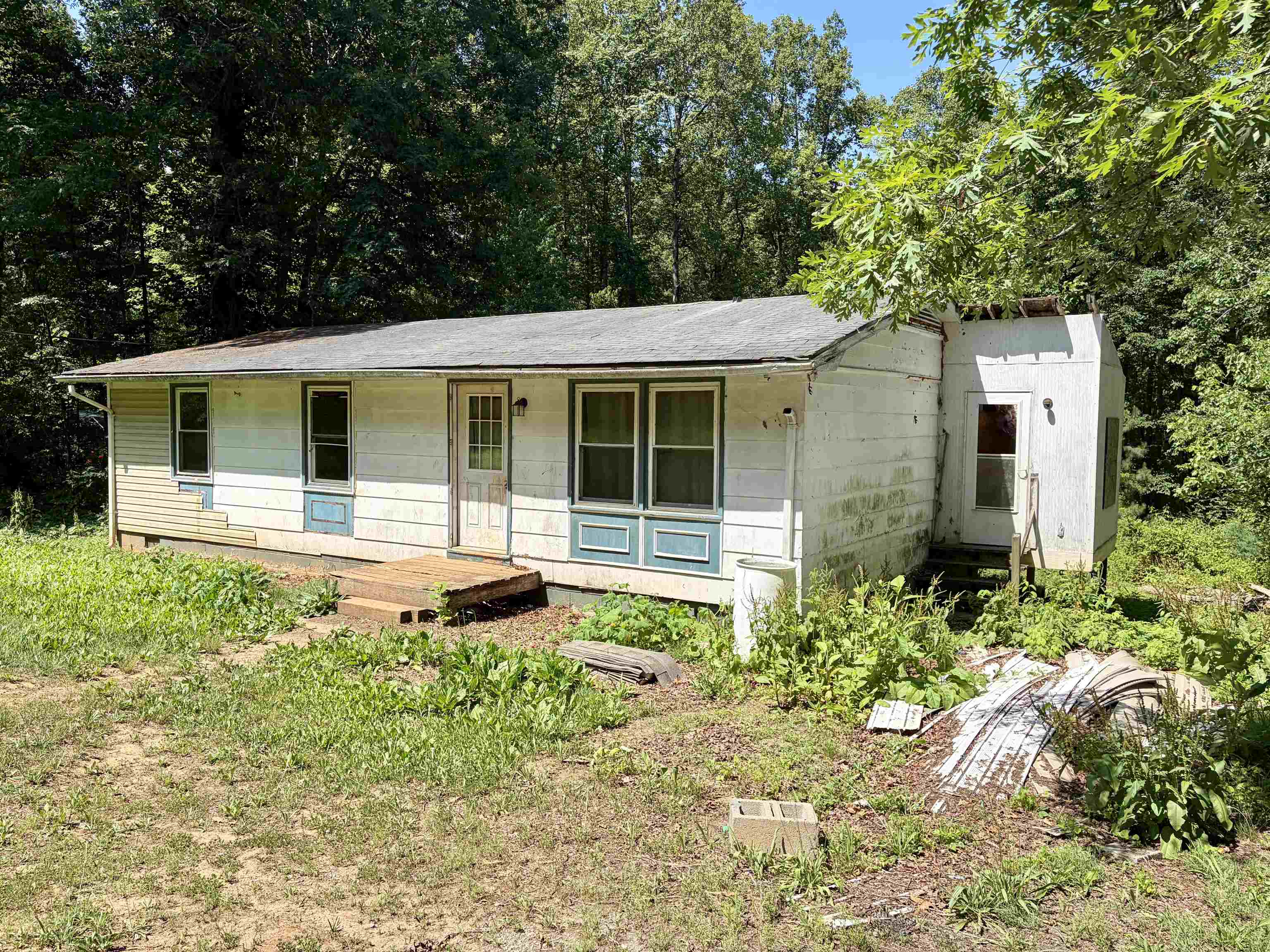 5851 Alberene Road Esmont, VA 22937 - Photo 16 of 19