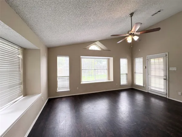 $2,200 | 3014 Cottonweed Trail, Cedar Park, TX 78613