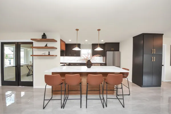 $649,900 | 2302 Parana Drive, Houston, TX 77080