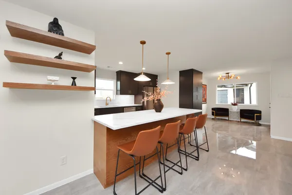 $649,900 | 2302 Parana Drive, Houston, TX 77080