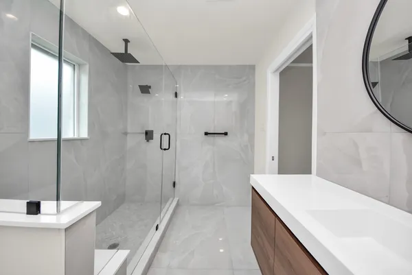 $649,900 | 2302 Parana Drive, Houston, TX 77080