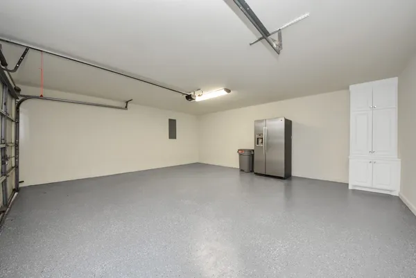 $649,900 | 2302 Parana Drive, Houston, TX 77080