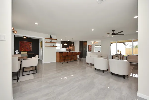 $649,900 | 2302 Parana Drive, Houston, TX 77080