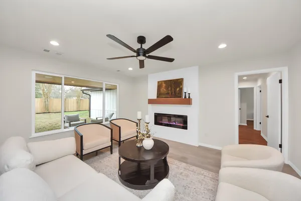 $649,900 | 2302 Parana Drive, Houston, TX 77080