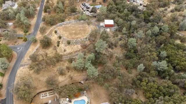 a view of outside area