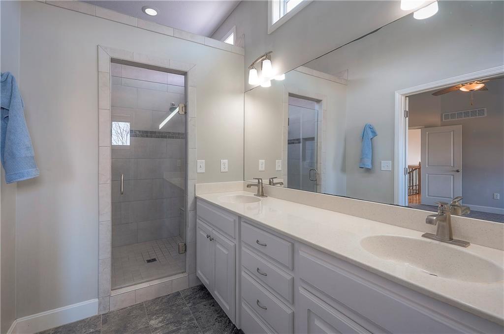 11426 Yecker Avenue Kansas City, KS 66109 - Photo 21 of 42