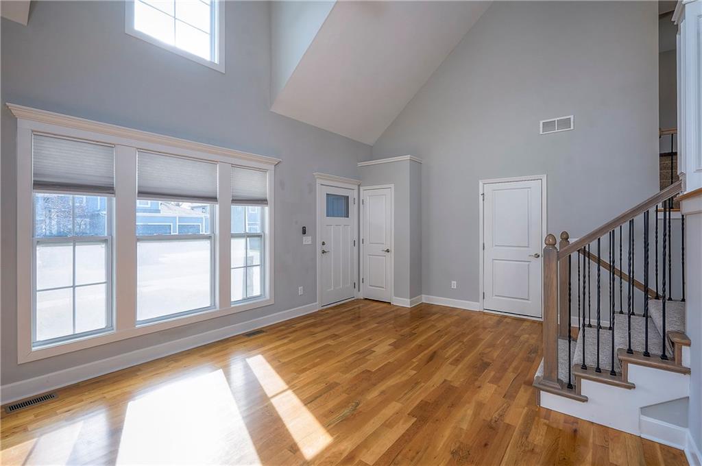 11426 Yecker Avenue Kansas City, KS 66109 - Photo 8 of 42