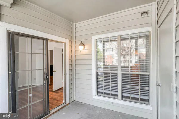 $2,150 | 12155 Penderview Terrace, Unit 804, Fairfax, VA 22033