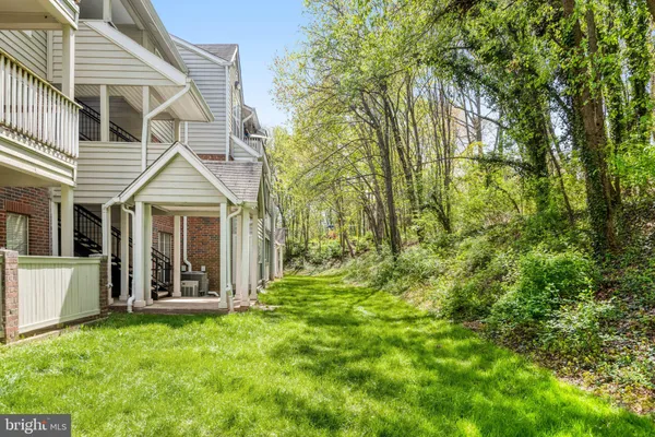 $2,150 | 12155 Penderview Terrace, Unit 804, Fairfax, VA 22033