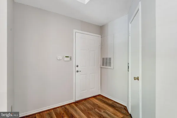 $2,150 | 12155 Penderview Terrace, Unit 804, Fairfax, VA 22033