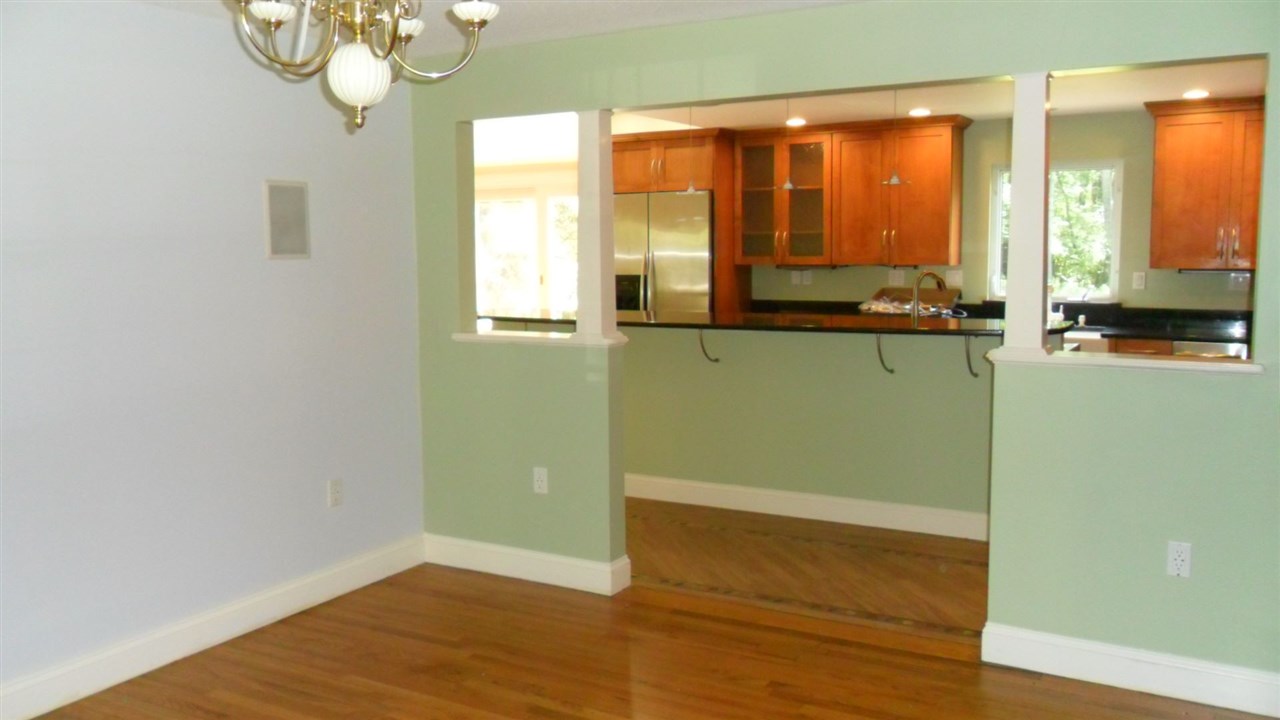 12 Nichols Road Amherst, NH 03031 - Photo 11 of 33