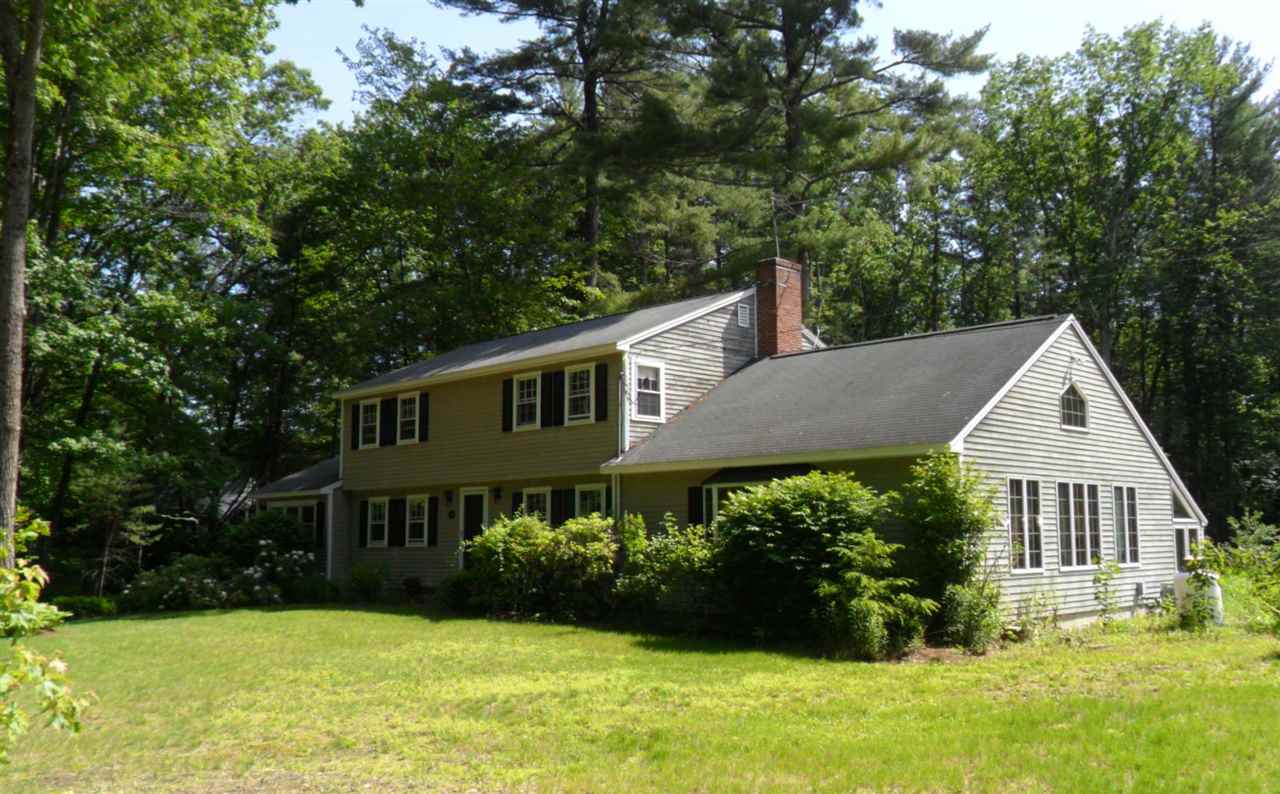 12 Nichols Road Amherst, NH 03031 - Photo 3 of 33