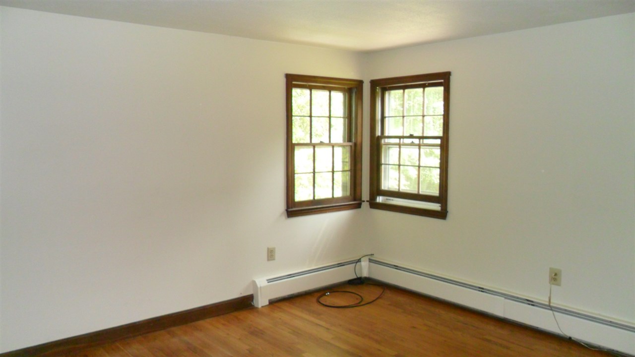 12 Nichols Road Amherst, NH 03031 - Photo 24 of 33