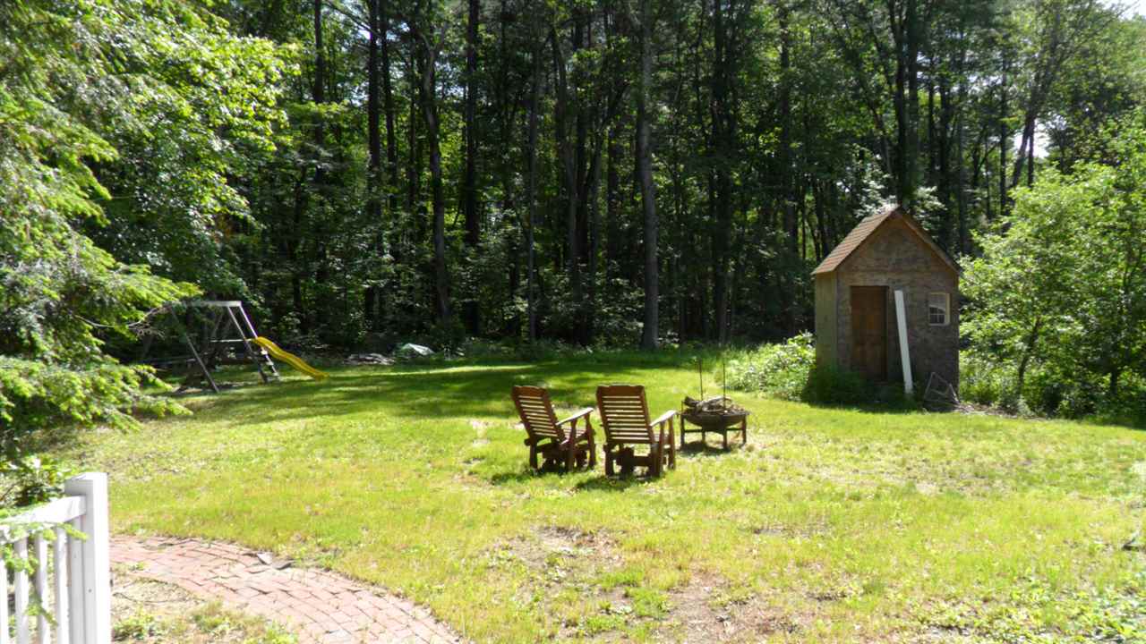 12 Nichols Road Amherst, NH 03031 - Photo 28 of 33