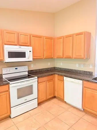 $1,600 | 113 Brunswick Lane, Unit A, Palm Coast, FL 32137