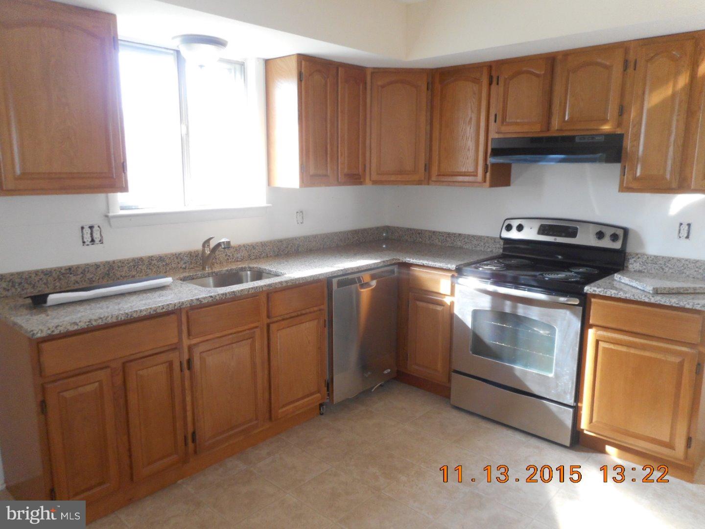 499 Cherry Tree Road Aston, PA 19014 - Photo 4 of 12