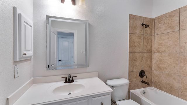 $1,349,000 | 3 North Fair Manor Circle, Spring, TX 77382