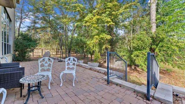 $1,349,000 | 3 North Fair Manor Circle, Spring, TX 77382