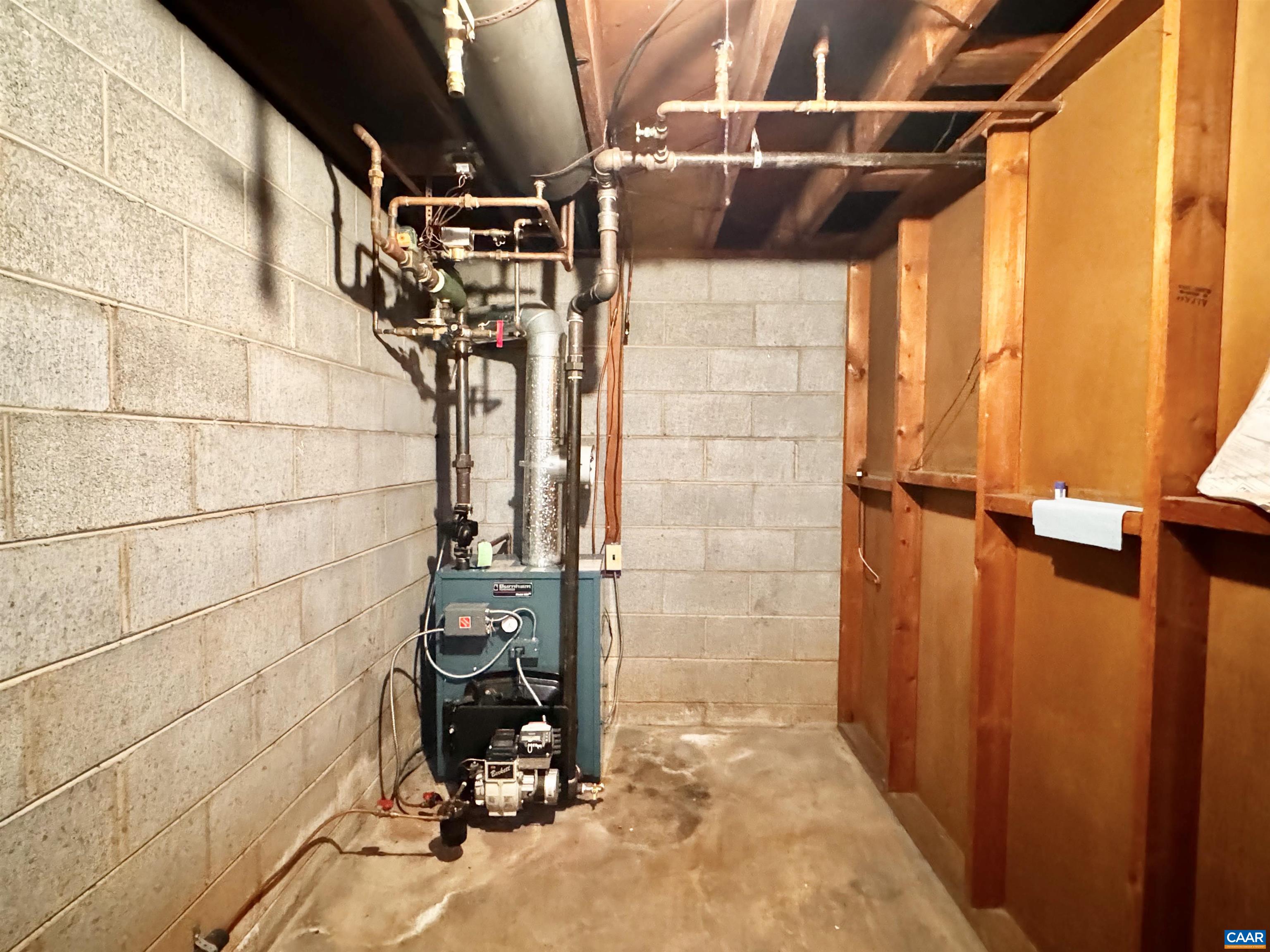 14540 Spotswood Trail Ruckersville, VA 22968 - Photo 18 of 42 a bathroom with a shower