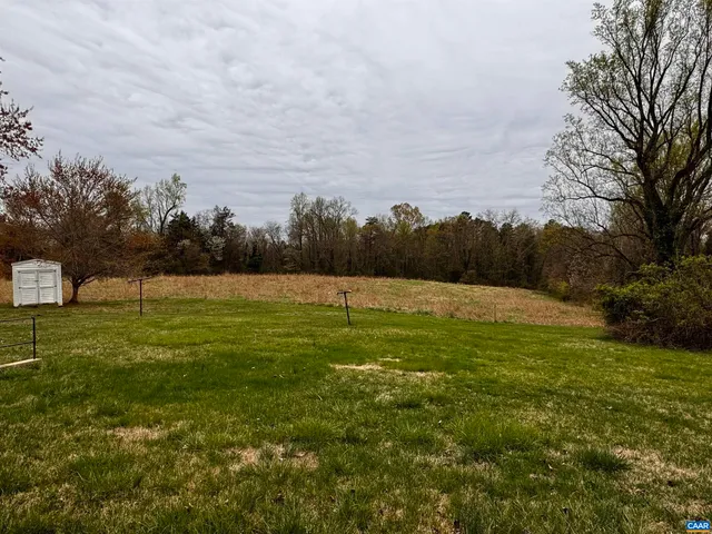 a view of a grassy field