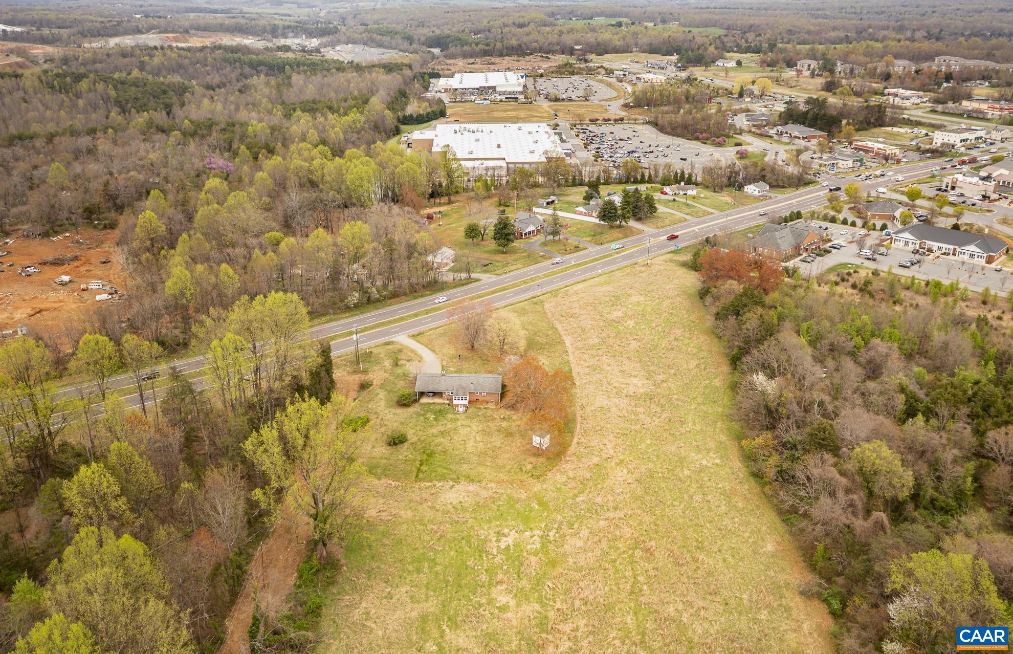14540 Spotswood Trail Ruckersville, VA 22968 - Photo 34 of 42 a view of city and mountain