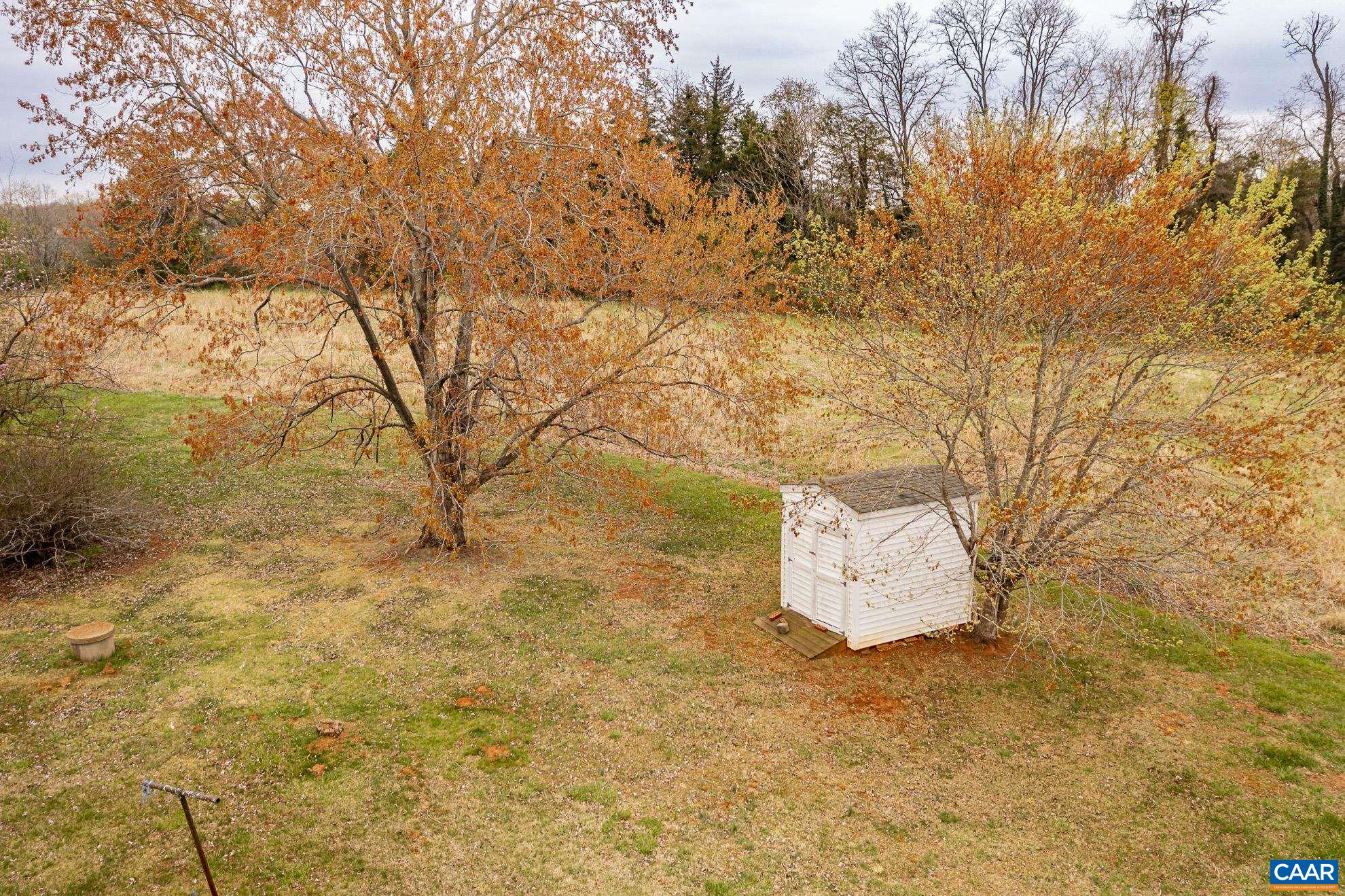 14540 Spotswood Trail Ruckersville, VA 22968 - Photo 42 of 42 a backyard of a house