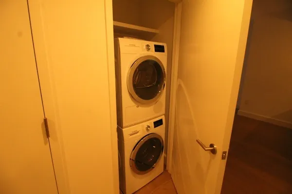 $3,200 | 100 Lovejoy Place, Unit 5M, Boston, MA 02114