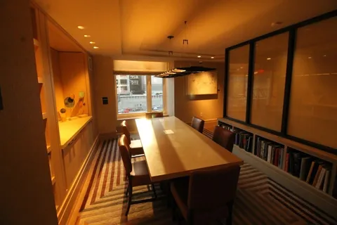 $3,200 | 100 Lovejoy Place, Unit 5M, Boston, MA 02114