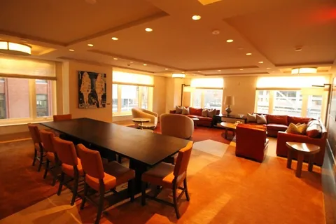 $3,200 | 100 Lovejoy Place, Unit 5M, Boston, MA 02114