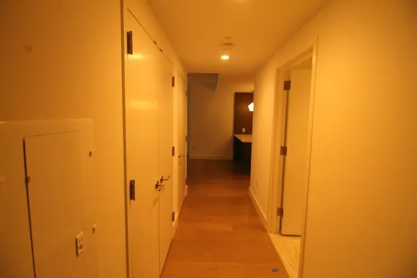 $3,200 | 100 Lovejoy Place, Unit 5M, Boston, MA 02114