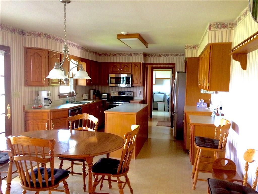 1271 Cleland Mill Road New Castle, PA 16102 - Photo 5 of 15