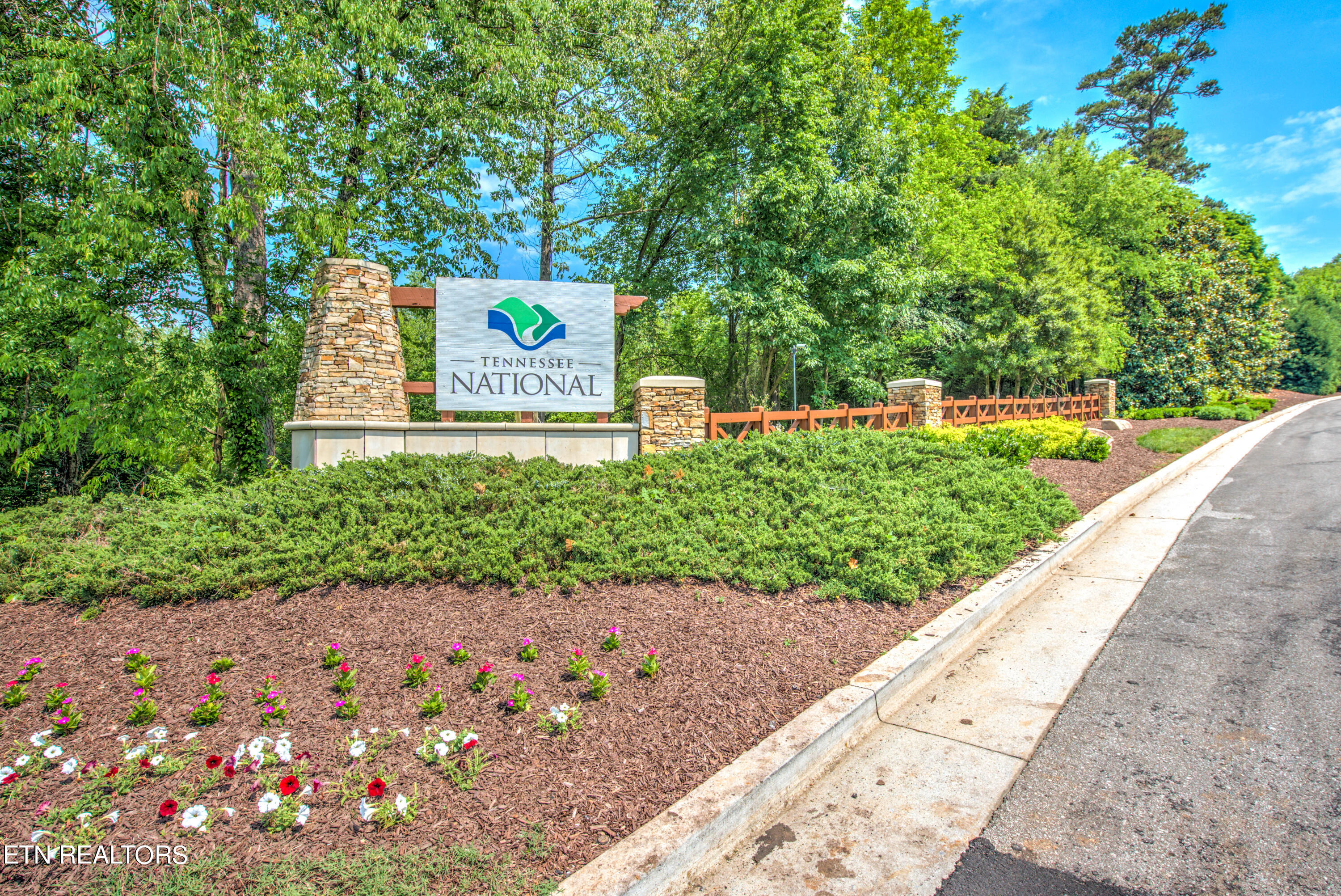 3347 Chestnut Lane Loudon, TN 37774 - Photo 4 of 15 69-print-TNNatnlLdn-5-5
