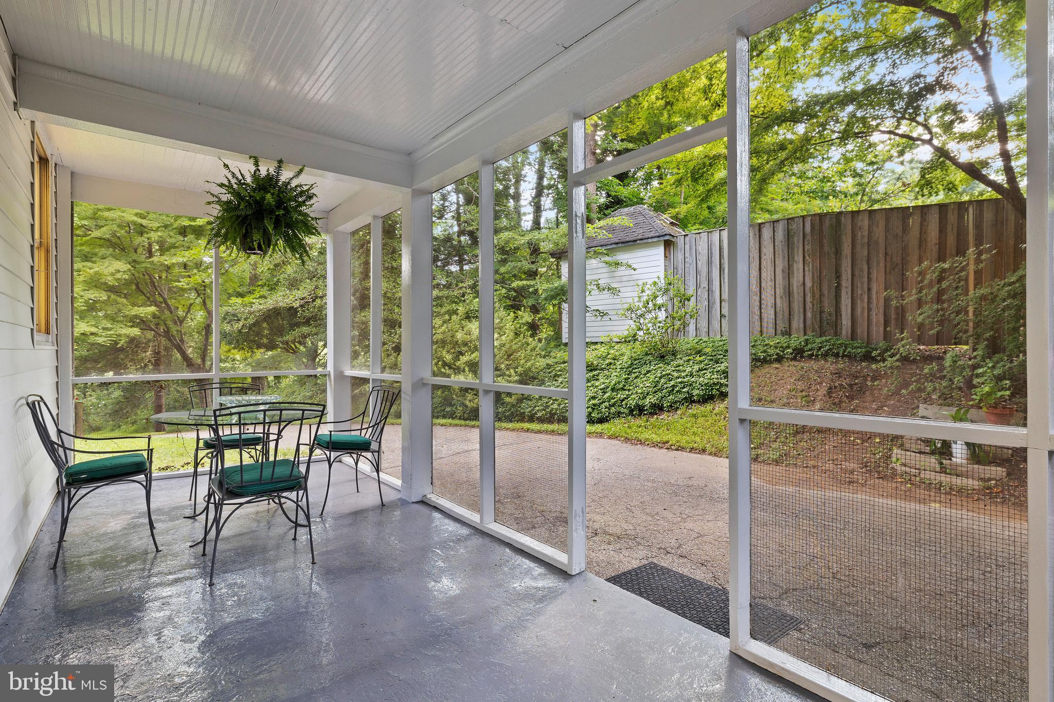 1919 Ruxton Road Towson, MD 21204 - Photo 32 of 87 Screened Porch