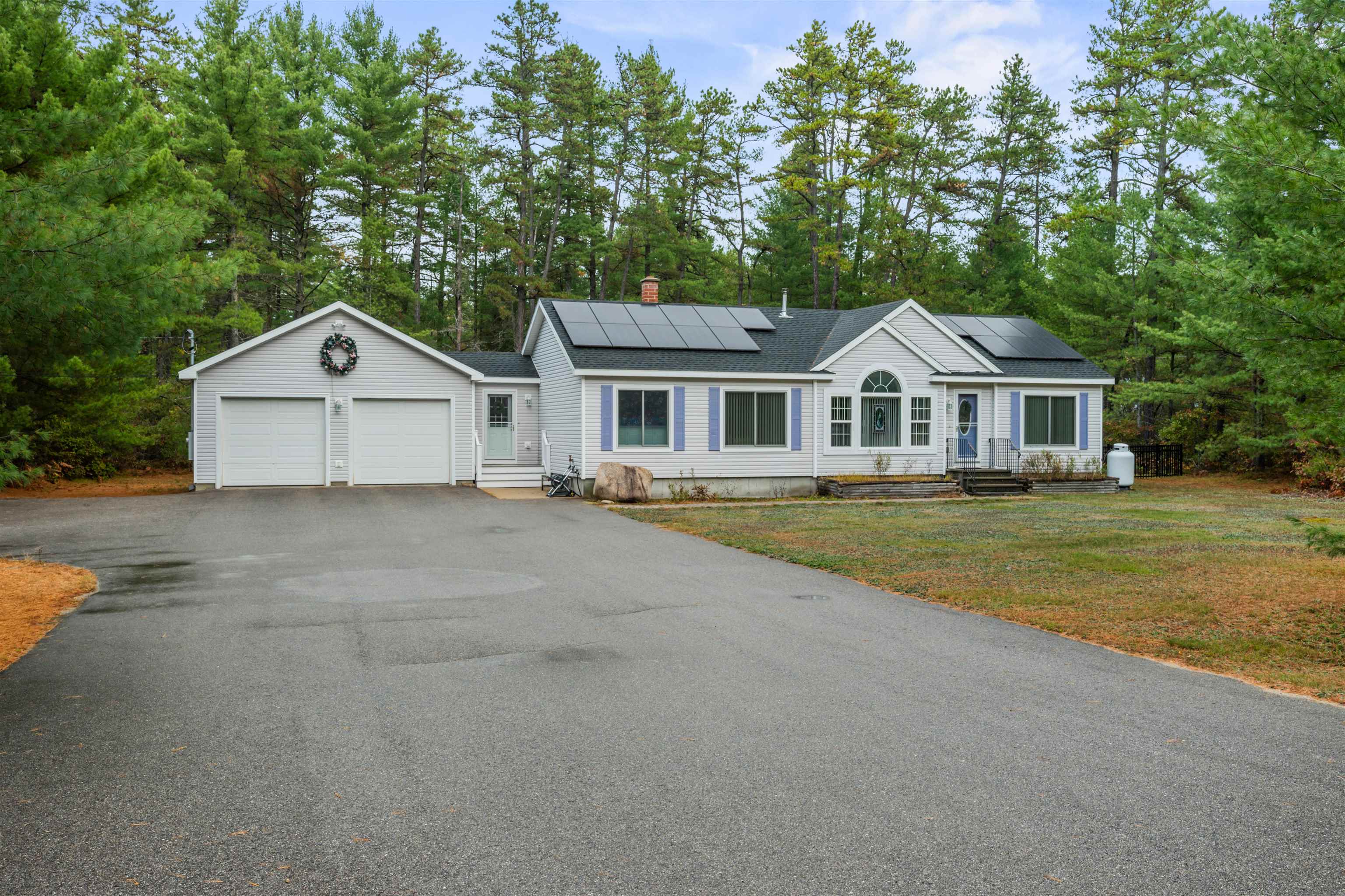 156 Fawn Drive Madison, NH 03875 - Photo 2 of 50