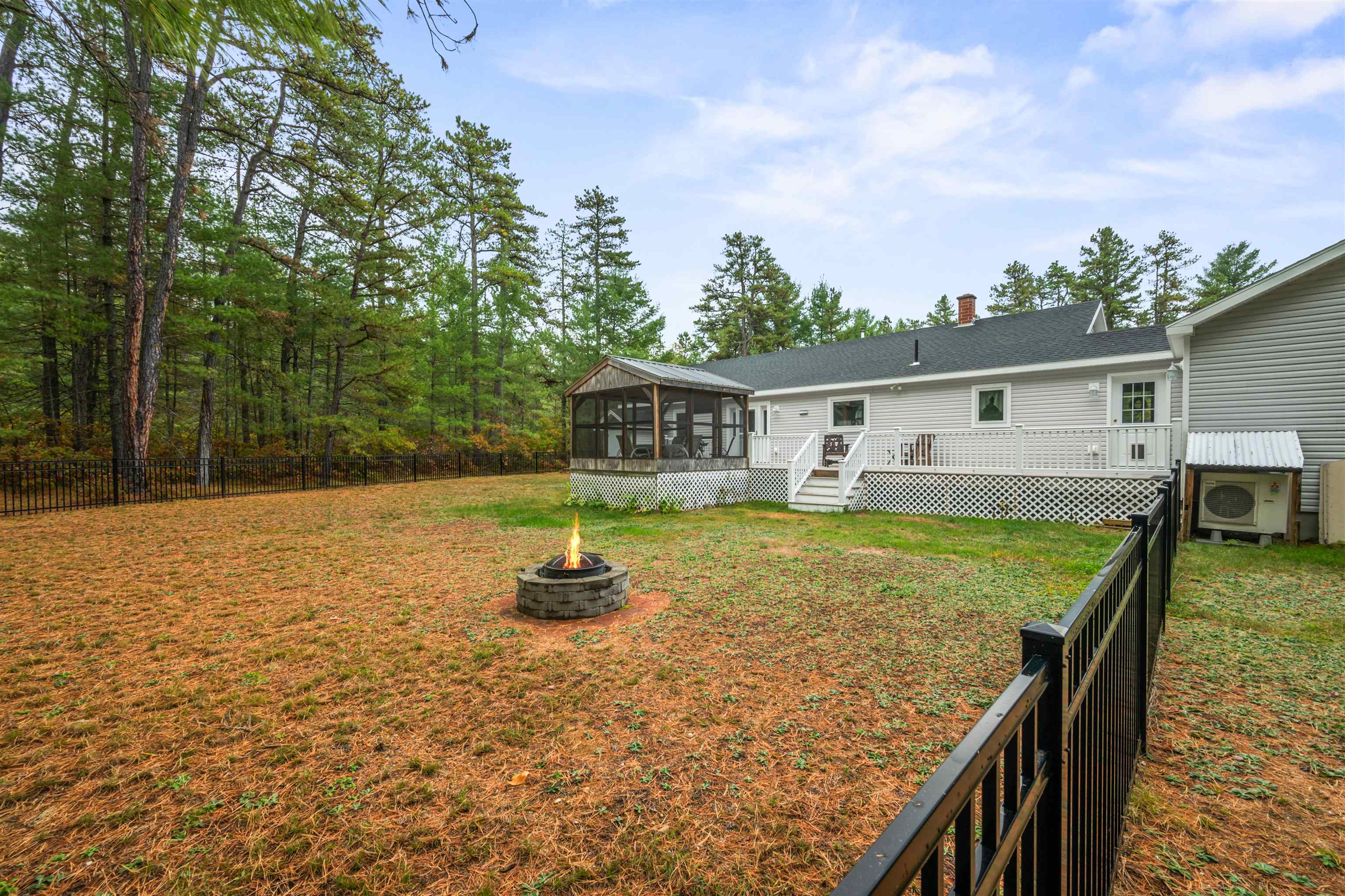 156 Fawn Drive Madison, NH 03875 - Photo 8 of 50