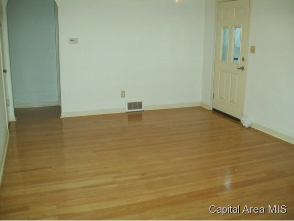 1818 East Hood Street Springfield, IL 62703 - Photo 2 of 8