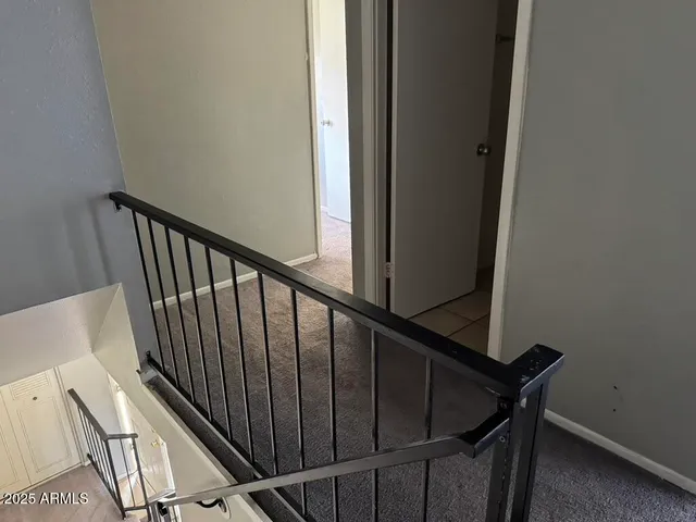 a view of empty room with window