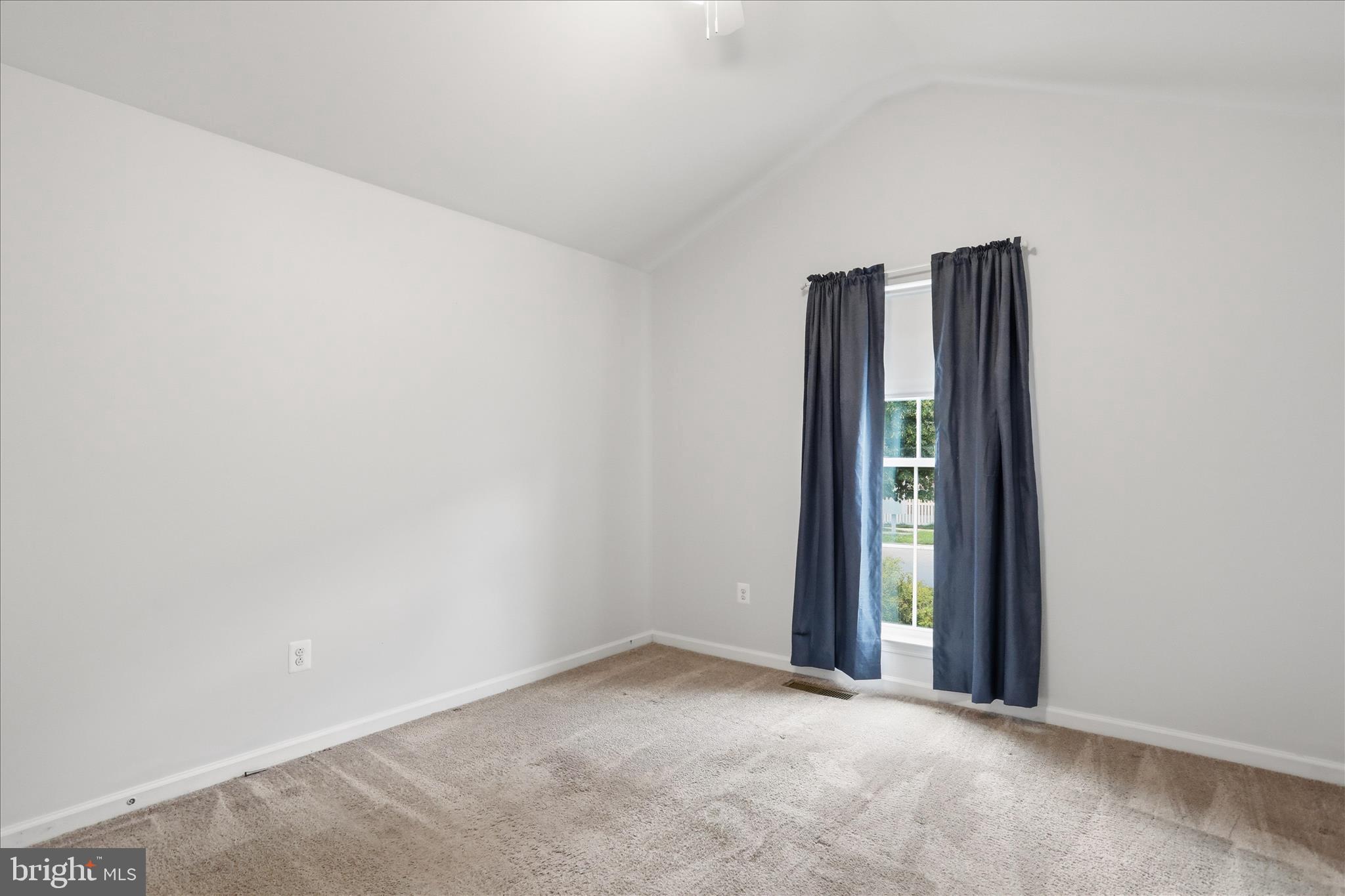1304 Moore Spring Court Brunswick, MD 21716 - Photo 6 of 63
