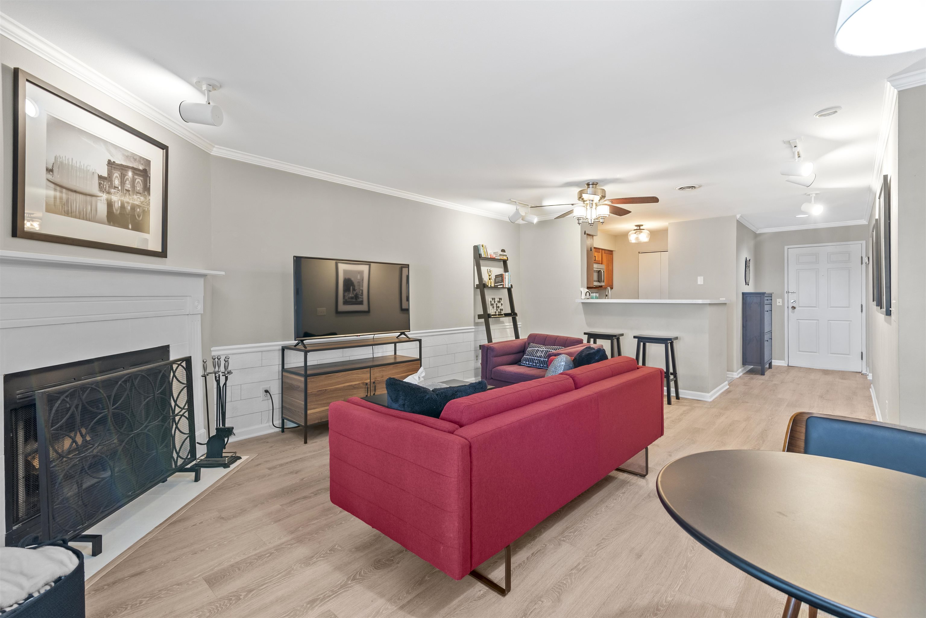 2 Captains Court, Unit 3 Madison, WI 53719 - Photo 4 of 17