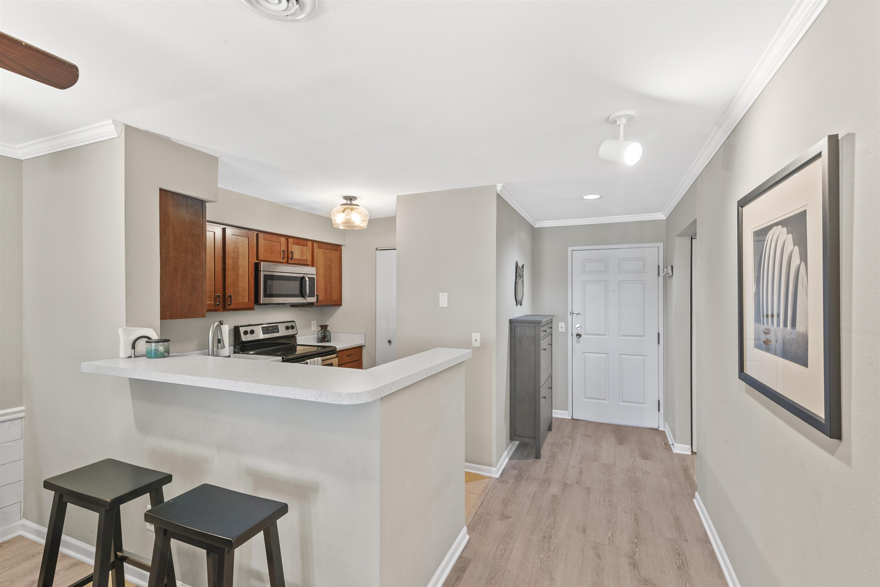 2 Captains Court, Unit 3 Madison, WI 53719 - Photo 5 of 17