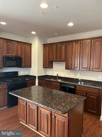 $619,900 | 6872 Witton Circle, Gainesville, VA 20155