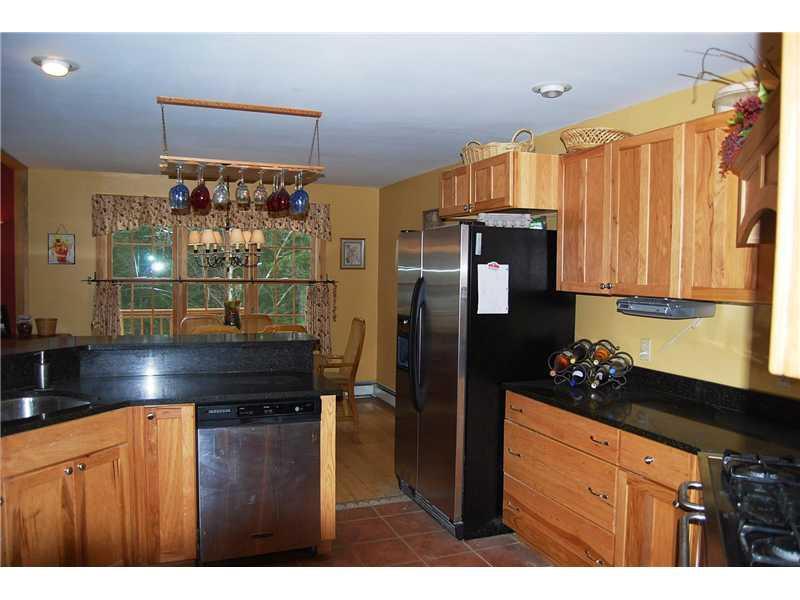 239 West Old County Road Newcastle, ME 04553 - Photo 16 of 34 Kitchen.