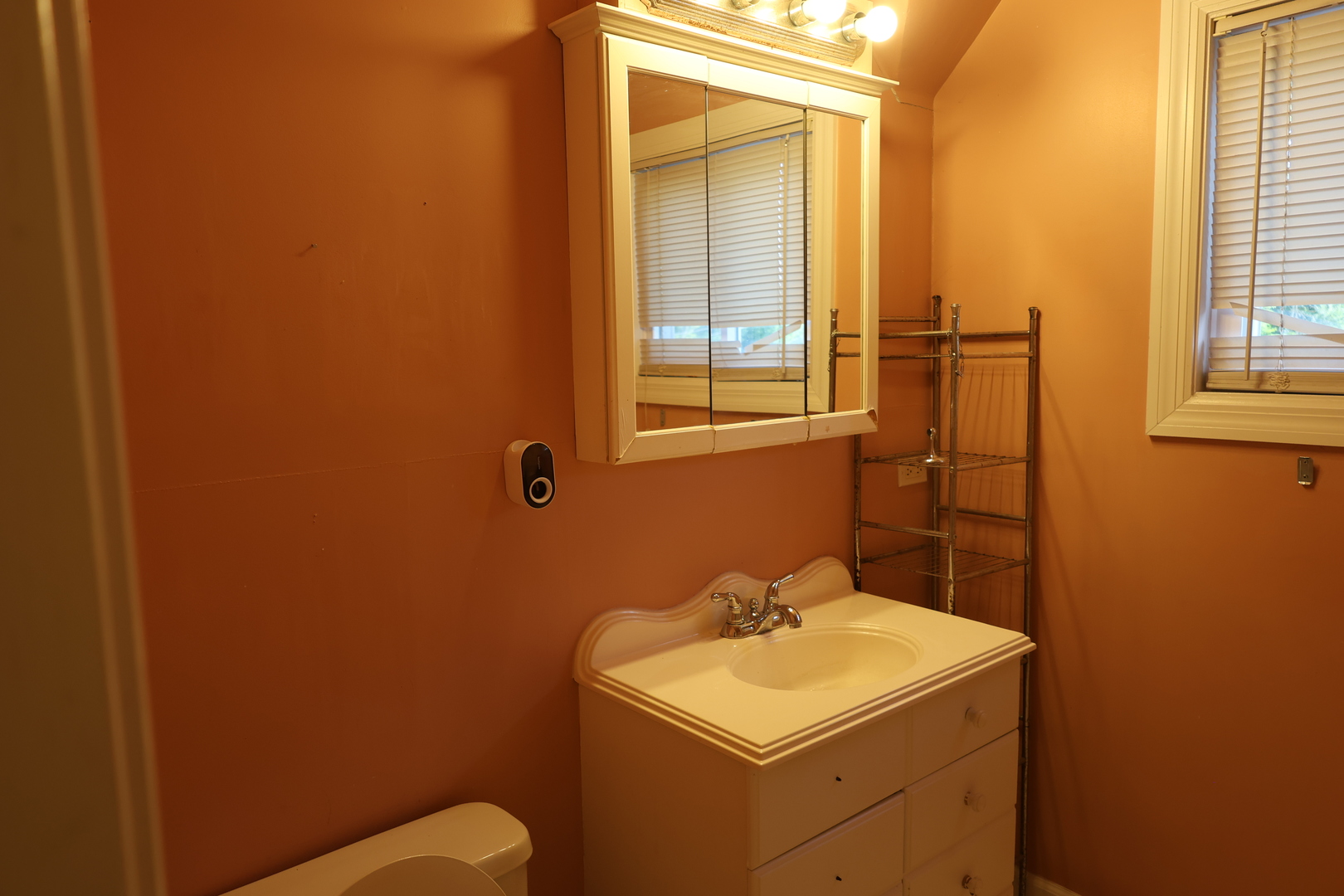 2911 Emmaus Avenue Zion, IL 60099 - Photo 21 of 28