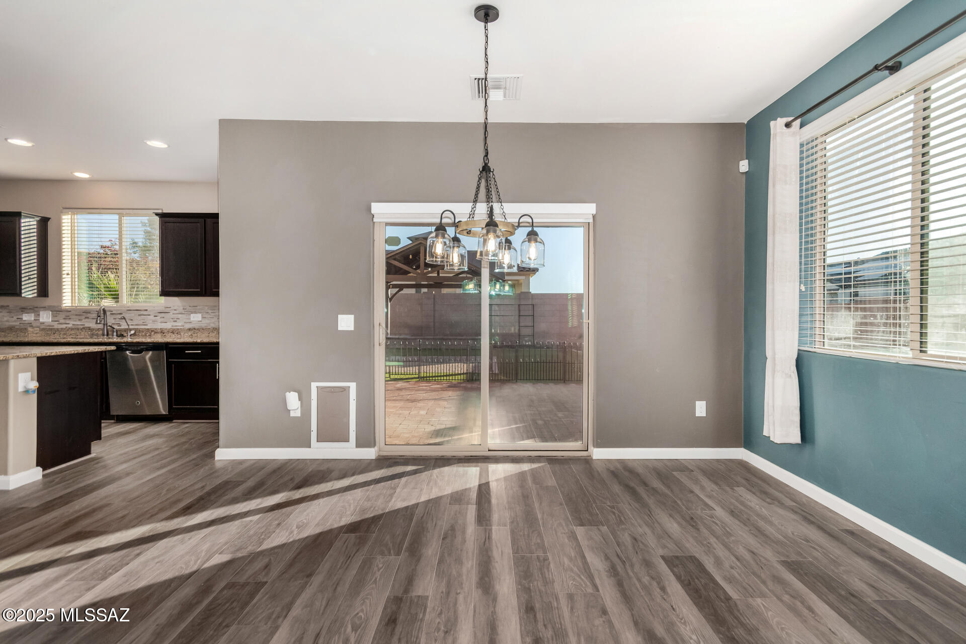 6760 Neptune Cove Road Tucson, AZ 85756 - Photo 10 of 47 Gallery Image 10