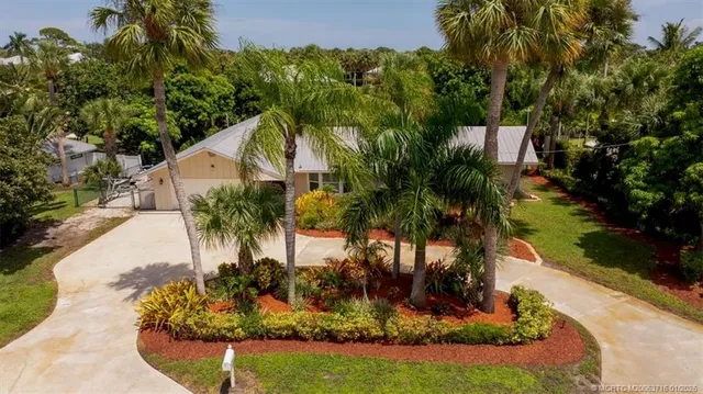 $1,050,000 | 511 Krueger Parkway, Stuart, FL 34996